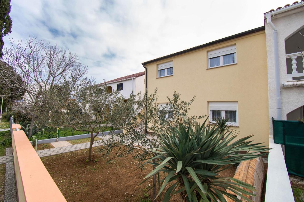 Apartment Tommy Privlaka  Esterno foto